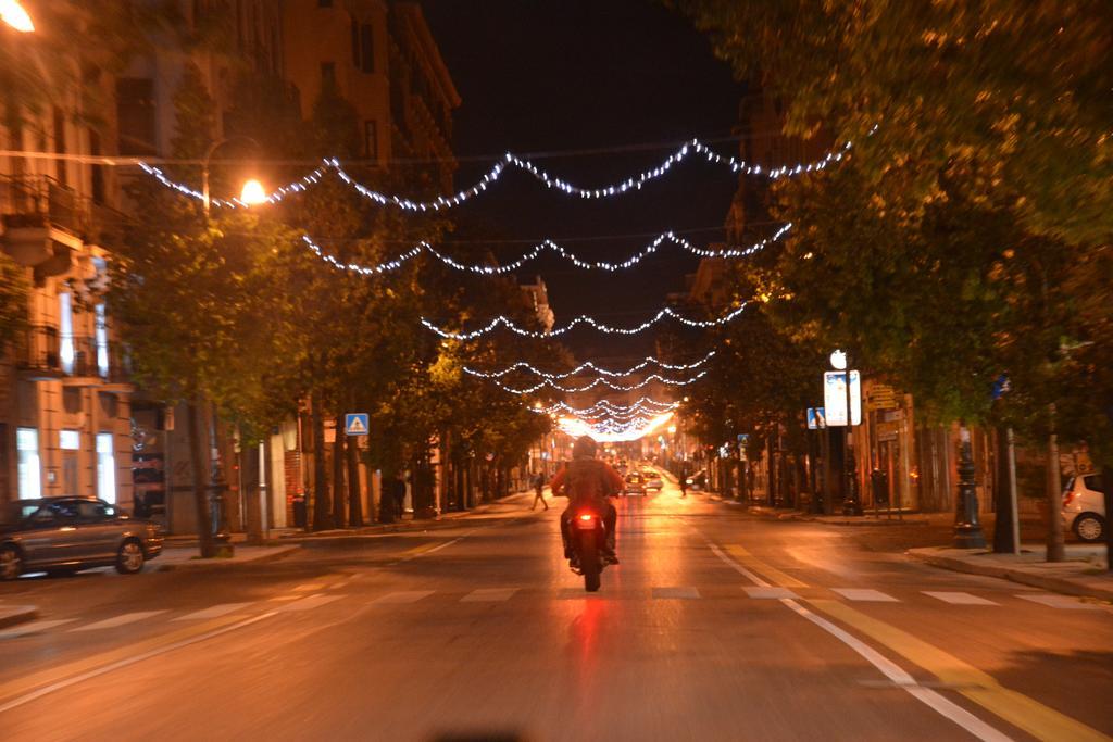 Daysin Apartment Palermo Kültér fotó