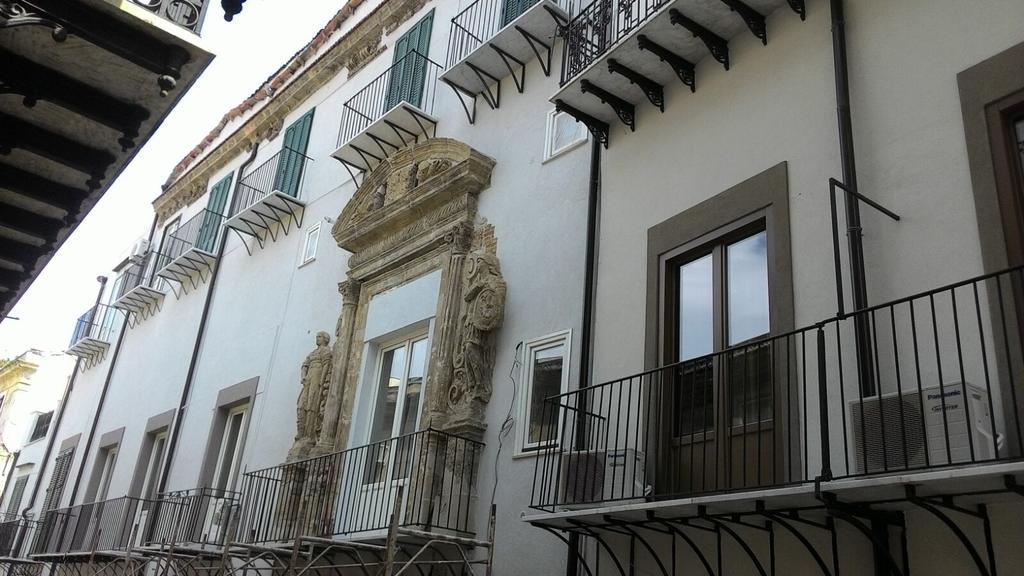 Daysin Apartment Palermo Kültér fotó